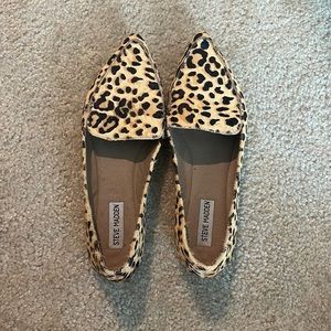 Steve Madden Leopard Flats
